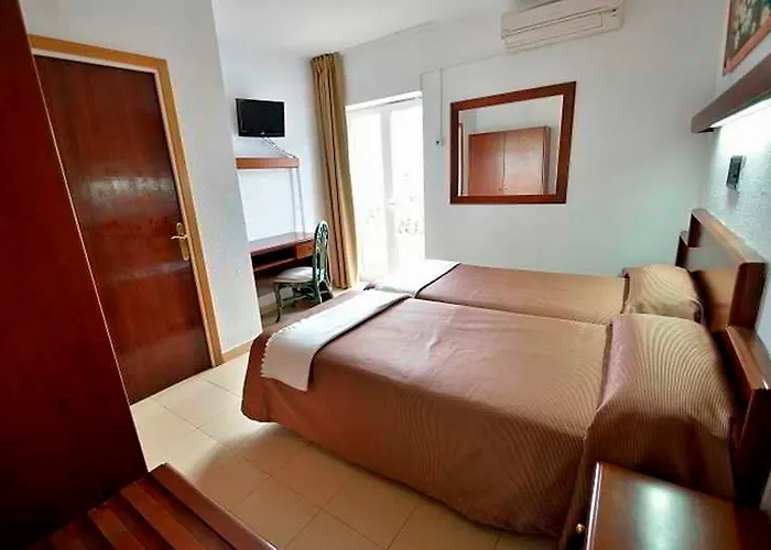 Готель Hermes Тоса-де-Мар