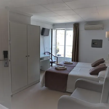 Hermes Hotel